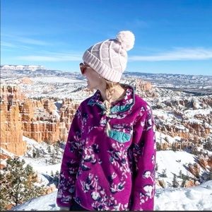 R a r e Patagonia Synchilla Snap-T Fleece Pullover in mushroom forest